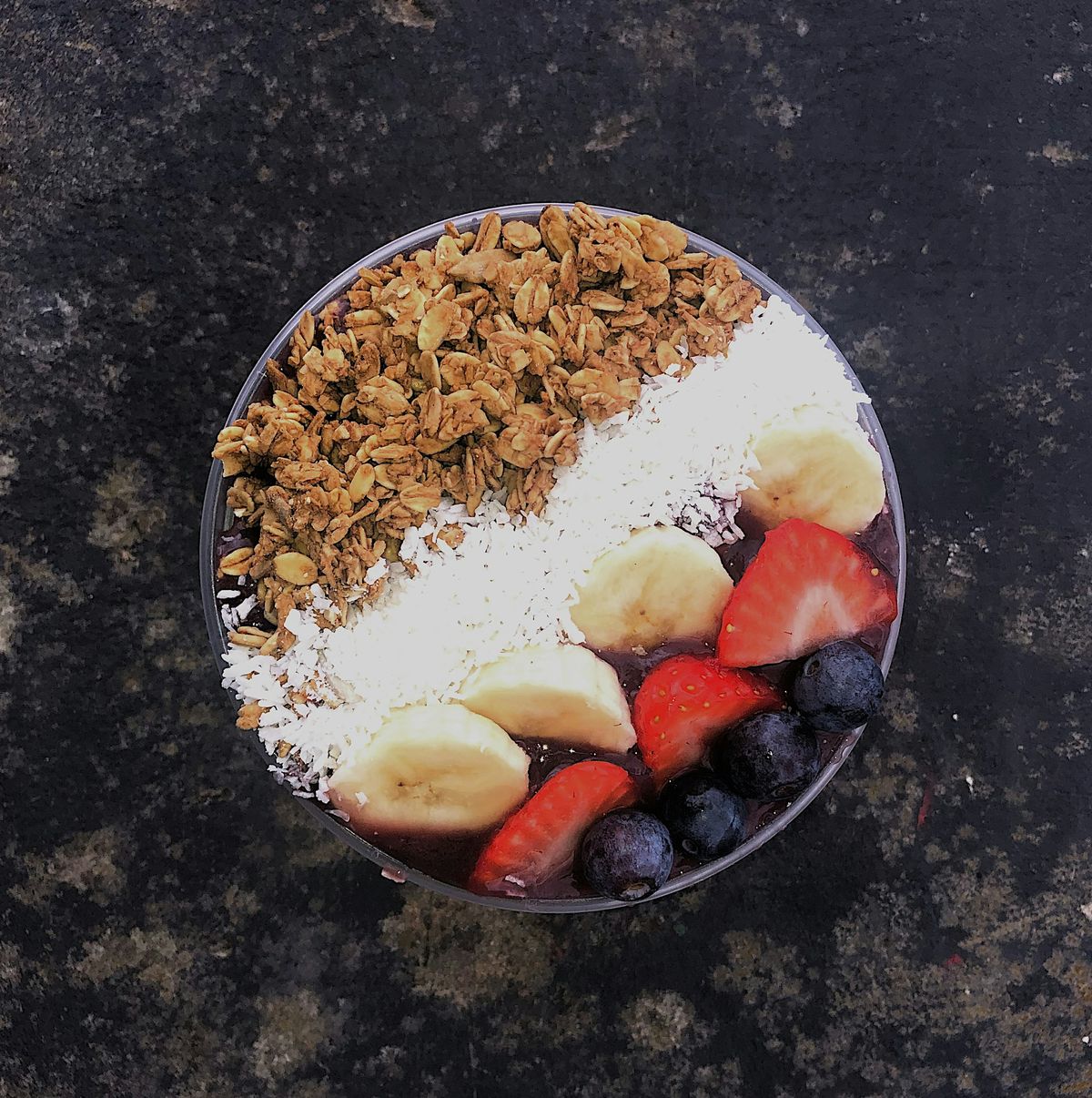 Yoghurt med probiotika i skal